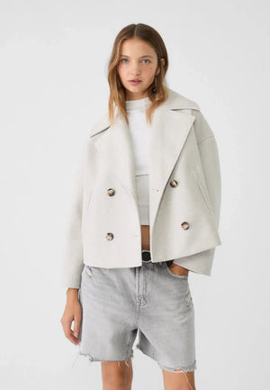 Elegant Double-Breasted Women's Jacket with Classic Turn-Down Collar